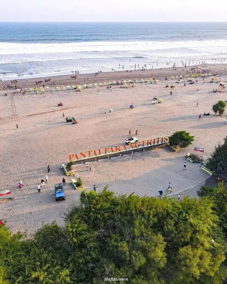 Pantai Parangtritis
